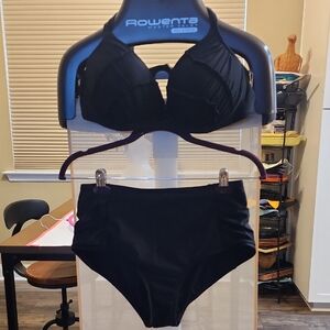 BETSEY JOHNSON 3 Pc Swim Ensemble Black - Retro Styling SHARP!